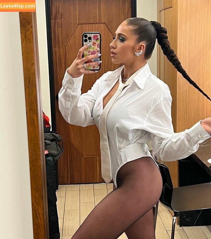 Tate McRae / tatemcrae / u41351078 leaked photo photo #0074