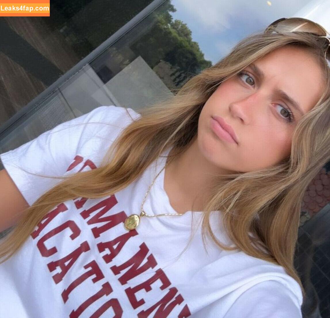 Tate McRae / tatemcrae / u41351078 leaked photo photo #0104