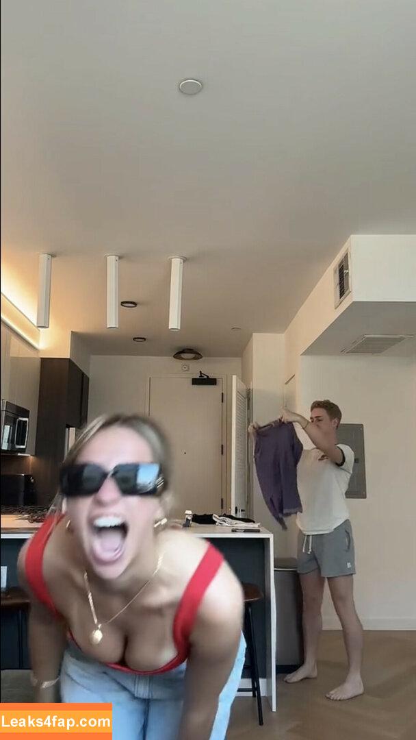 Tate McRae / tatemcrae / u41351078 leaked photo photo #0116