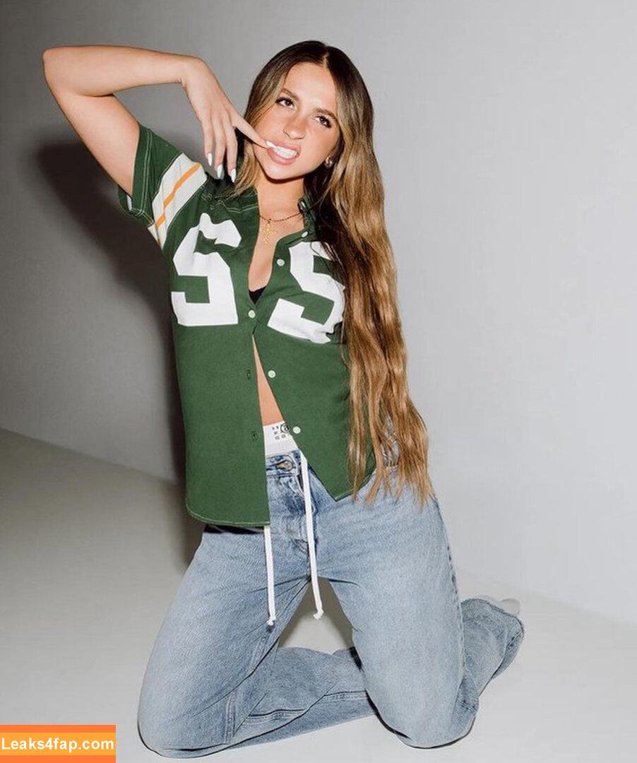 Tate McRae / tatemcrae / u41351078 leaked photo photo #0232