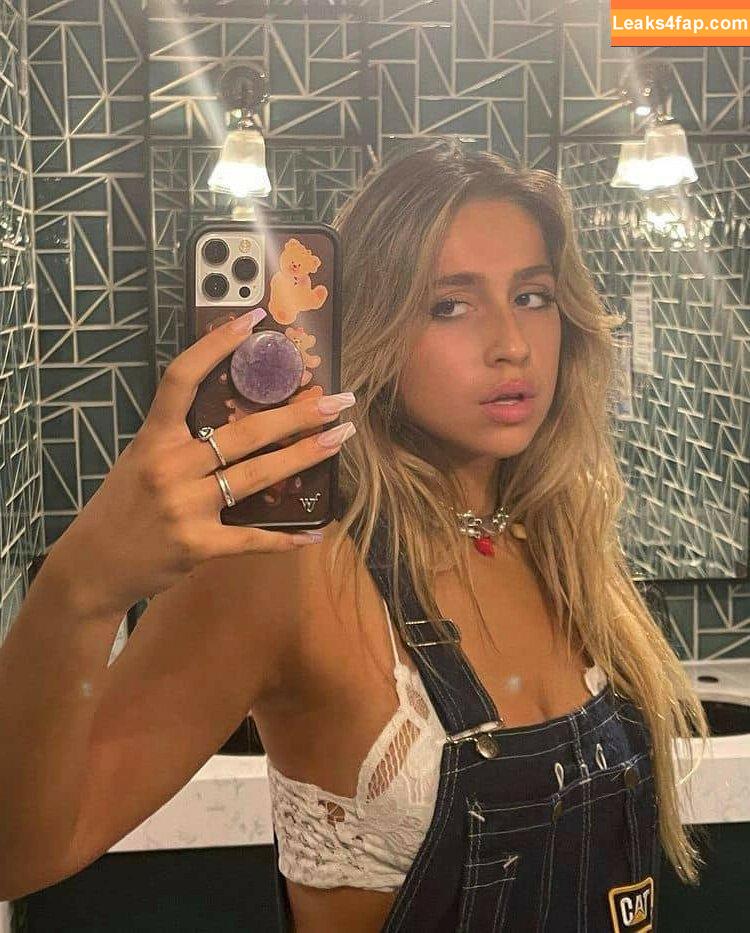 Tate McRae / tatemcrae / u41351078 leaked photo photo #0263