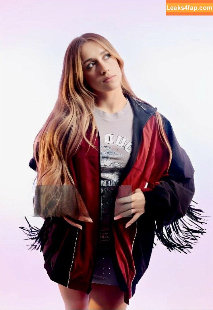 Tate McRae / tatemcrae / u41351078 leaked photo photo #0320