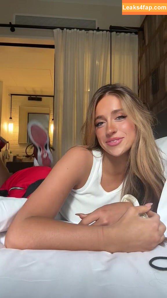 Tate McRae / tatemcrae / u41351078 leaked photo photo #0348