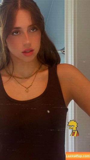 Tate McRae photo #0008