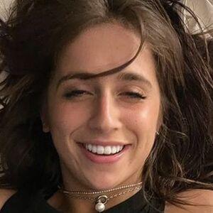 Tate McRae photo #0010