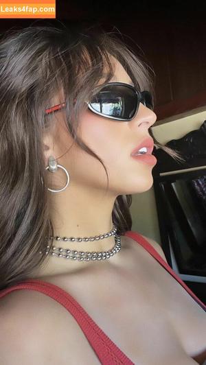 Tate McRae photo #0017