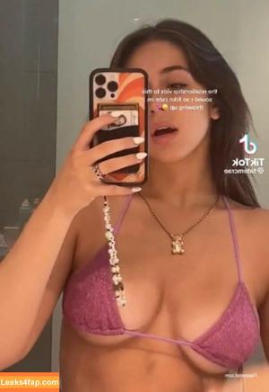 Tate McRae photo #0252