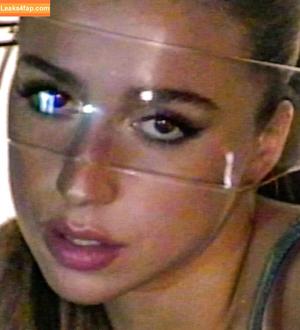 Tate McRae photo #0278