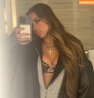 Tate McRae photo #0349