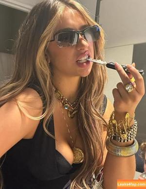 Tate McRae photo #0389