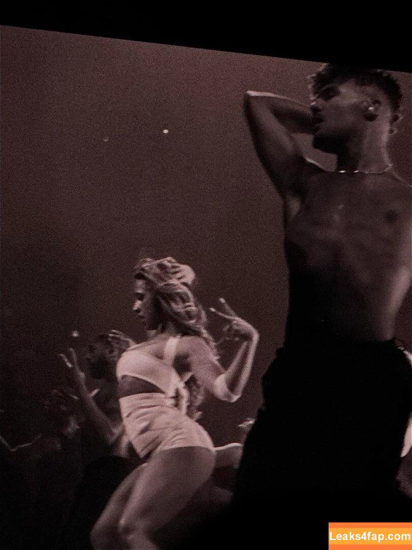 Tate McRae / tatemcrae / u41351078 слитое фото фото #1671