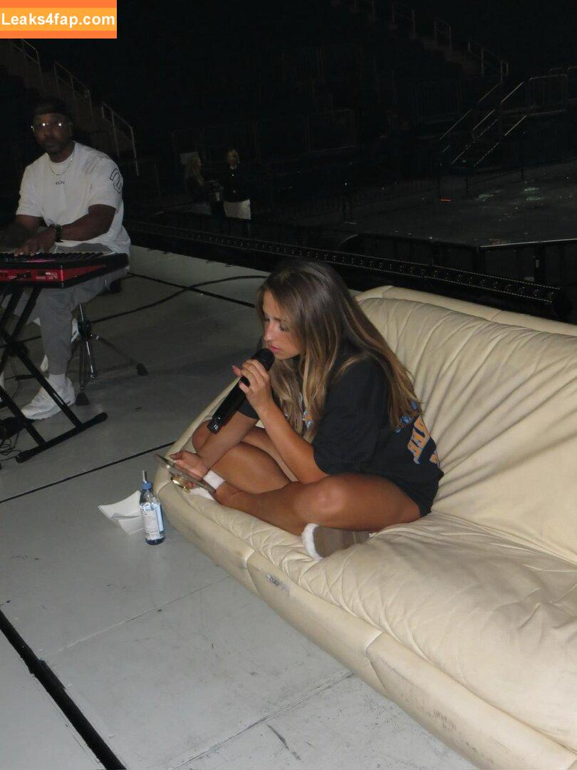 Tate McRae / tatemcrae / u41351078 leaked photo photo #1741