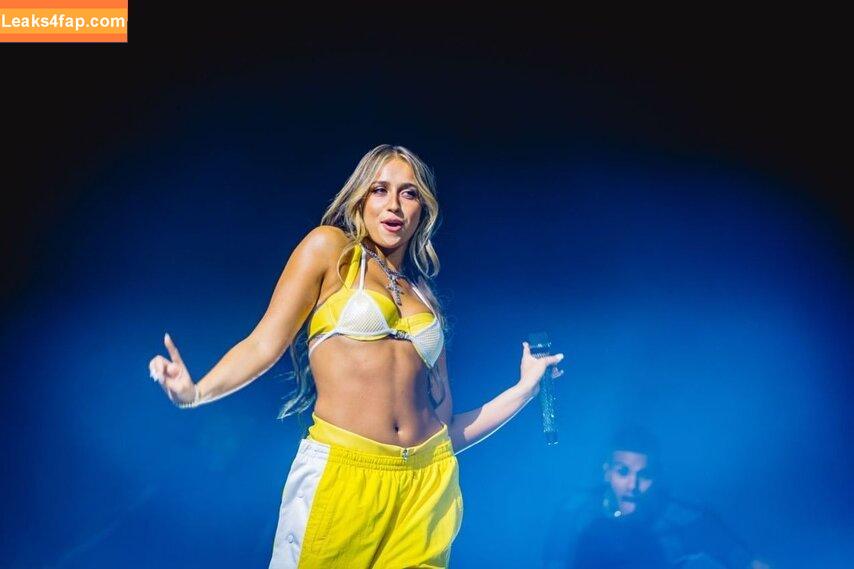 Tate McRae / tatemcrae / u41351078 leaked photo photo #1809