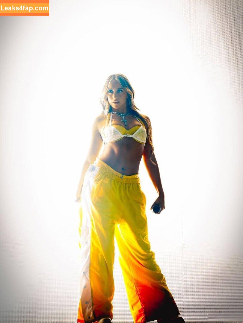 Tate McRae / tatemcrae / u41351078 leaked photo photo #1810