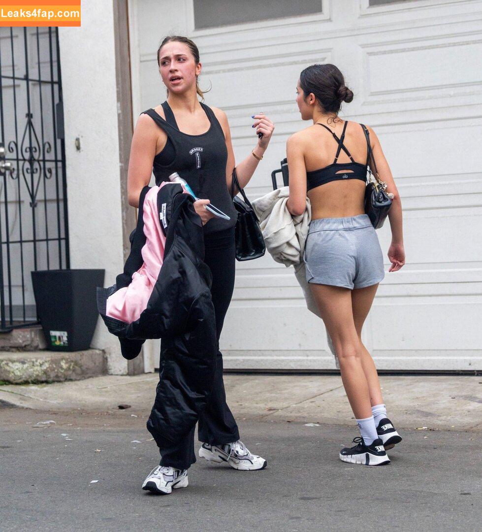 Tate McRae / tatemcrae / u41351078 leaked photo photo #1822