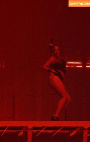 Tate McRae photo #1682