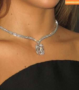 Tate McRae photo #1829