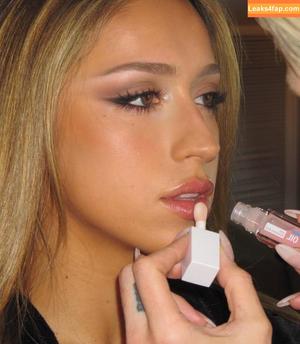 Tate McRae photo #1837