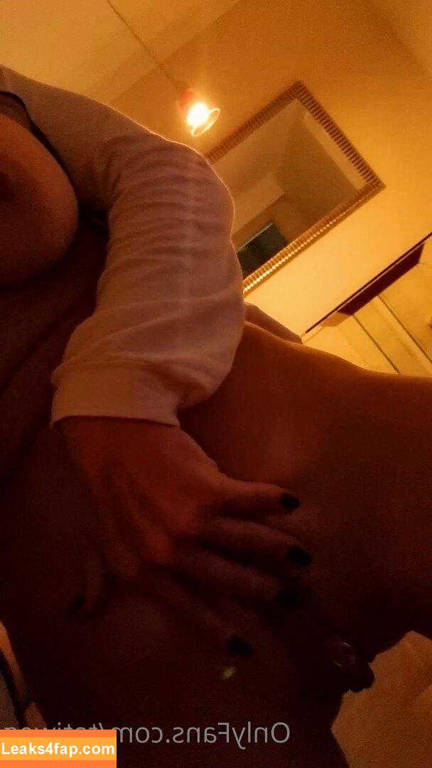 Tati Weg / ex-policial / tatianeweg / tatiiiiiiiiiiiiiiiiii leaked photo photo #0170
