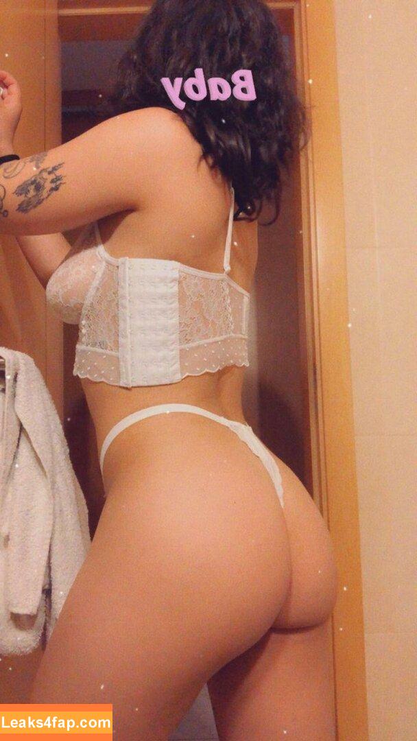 Tatiana Caetano / Portuguese / Tatscaetano / tatiannacaetano leaked photo photo #0002