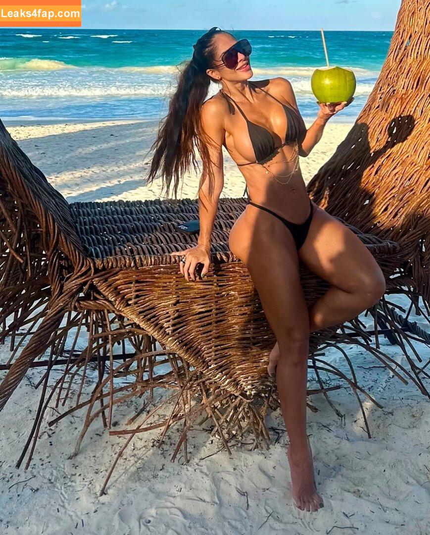 Tatiana Girardi / tatianaugirardi leaked photo photo #0100