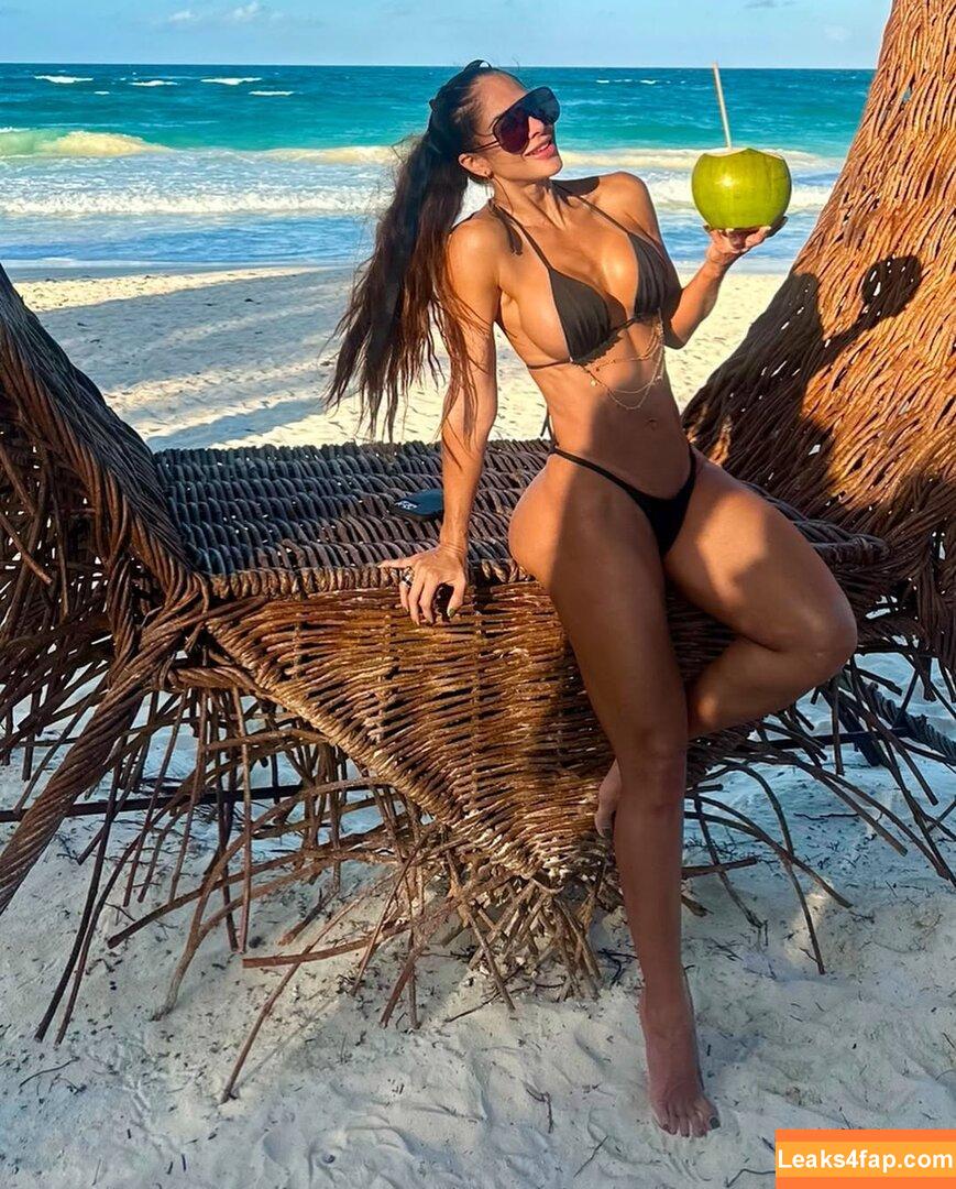 Tatiana Girardi / tatianaugirardi leaked photo photo #0101