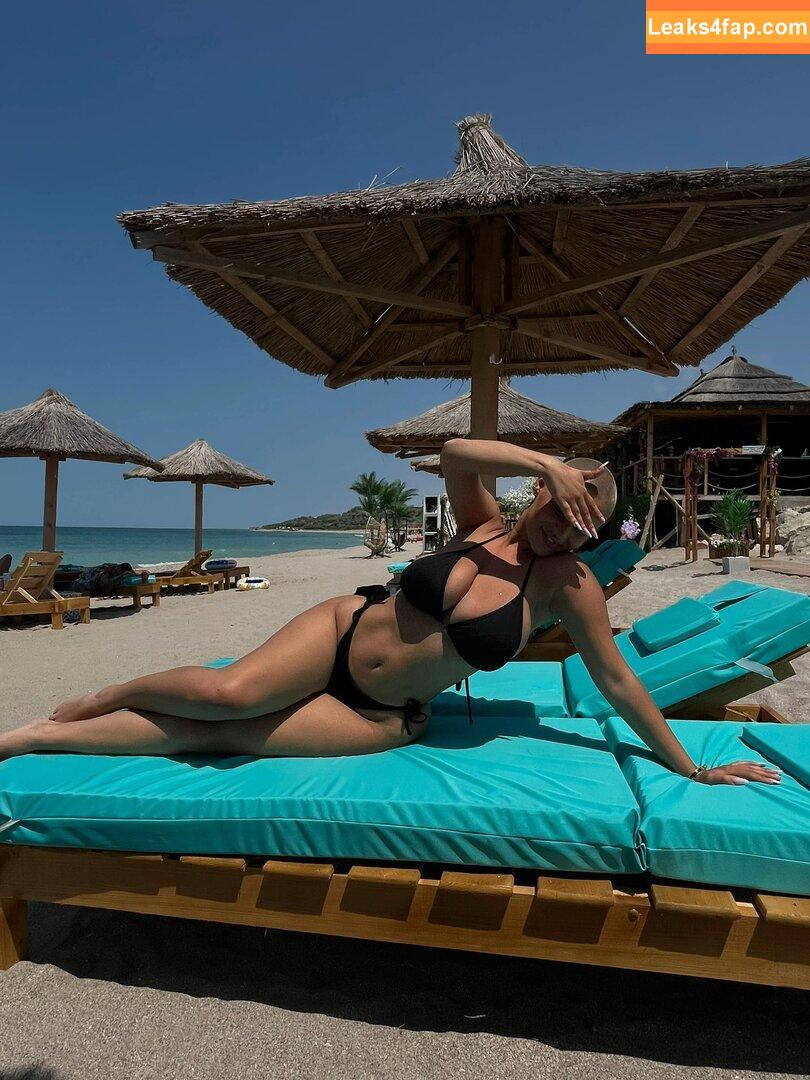 Tatiana Suciu / tatianasuciu leaked photo photo #0007
