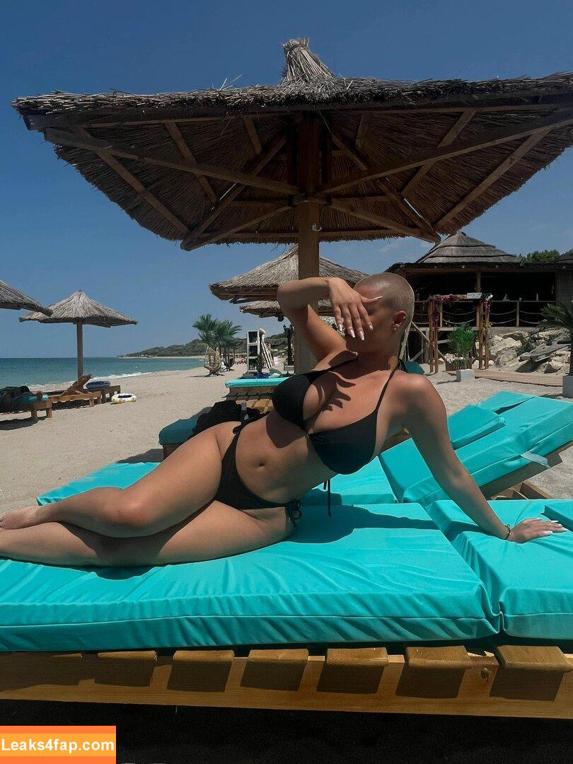 Tatiana Suciu / tatianasuciu слитое фото фото #0009