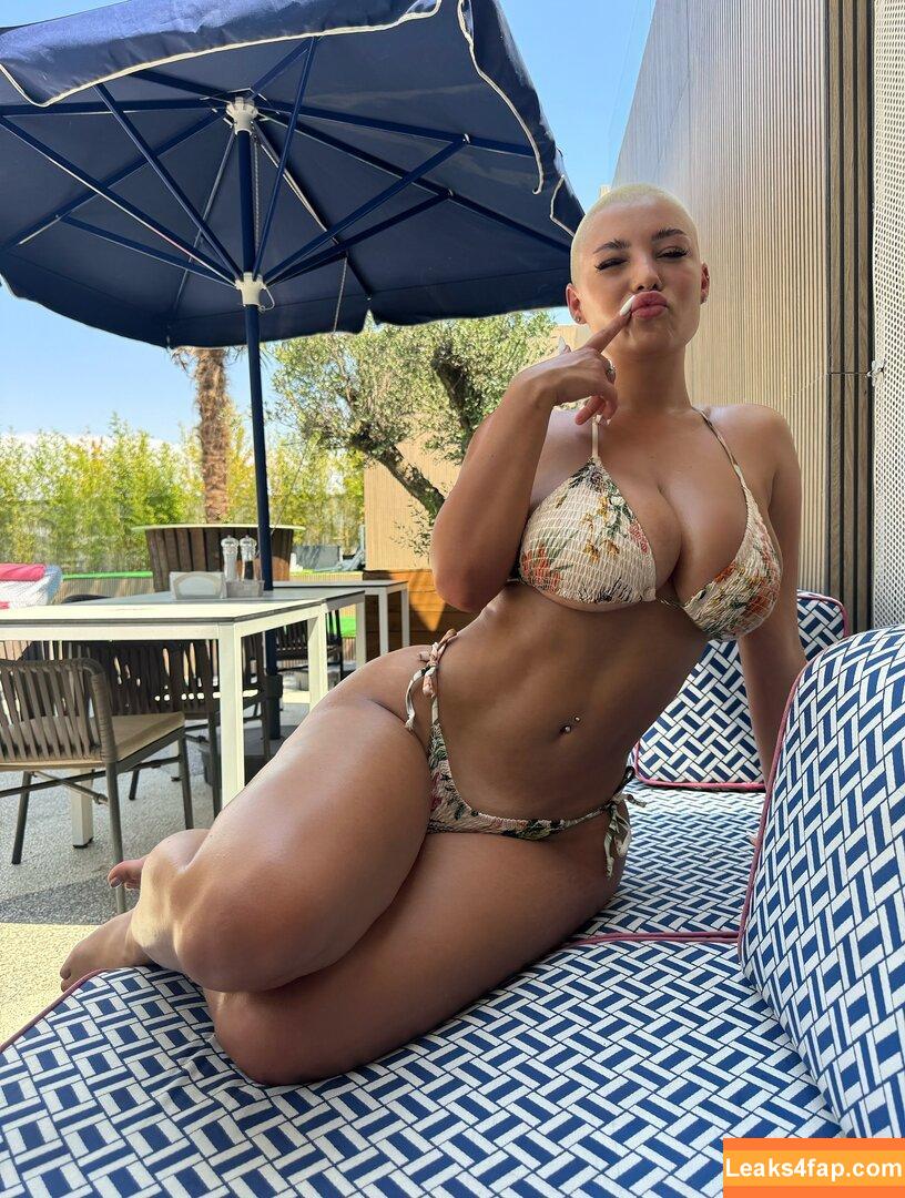 Tatiana Suciu / tatianasuciu слитое фото фото #0017