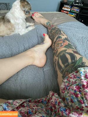 TatsAndToess photo #0005