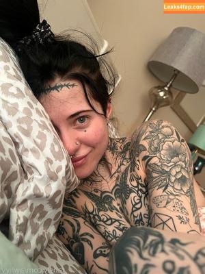 Tatt Tits photo #0080