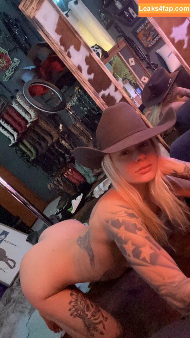 Tatted_lady / thewranglerqueenmain / wranglerqueen leaked photo photo #0026