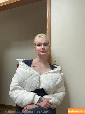 tattedblondie344 photo #0010