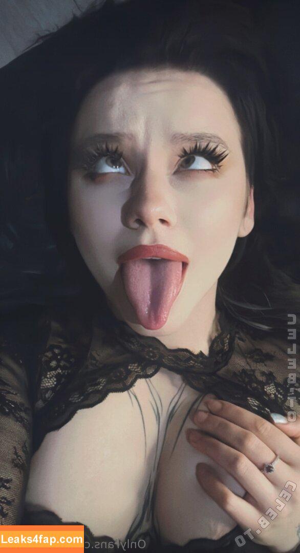 Tattedgirllia / tattedgirlll9000 слитое фото фото #0010