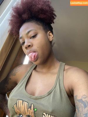 TattedPoodle фото #0098