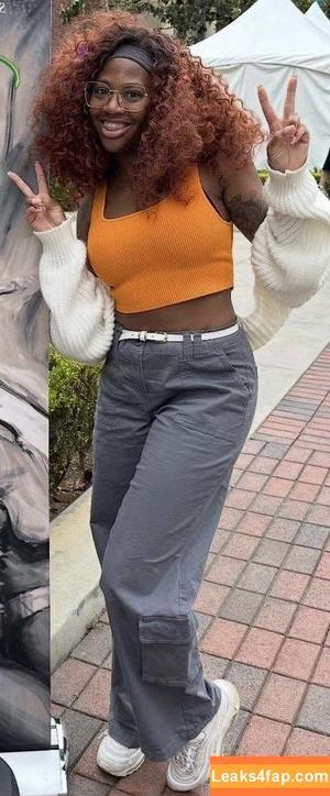 TattedPoodle photo #0106