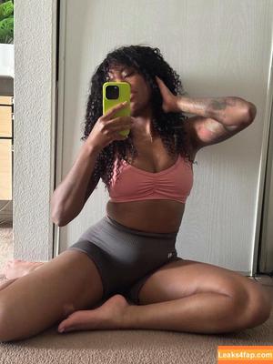 TattedPoodle photo #0116