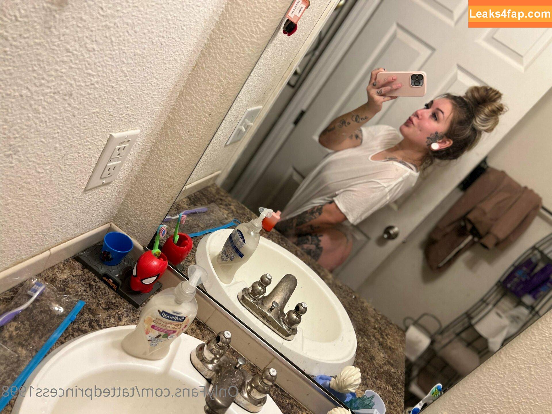 tattedprincess1998 / thetatted_princess leaked photo photo #0033