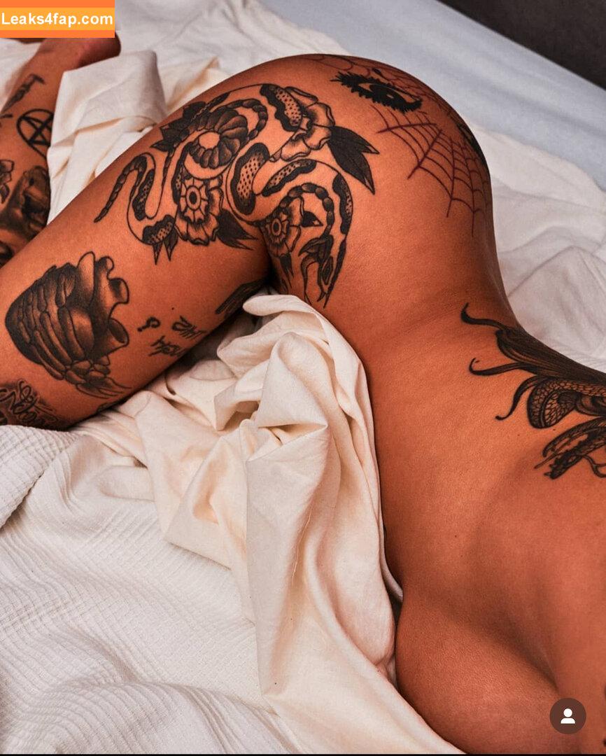 Tattooed_theya / TattooedTheya leaked photo photo #0025