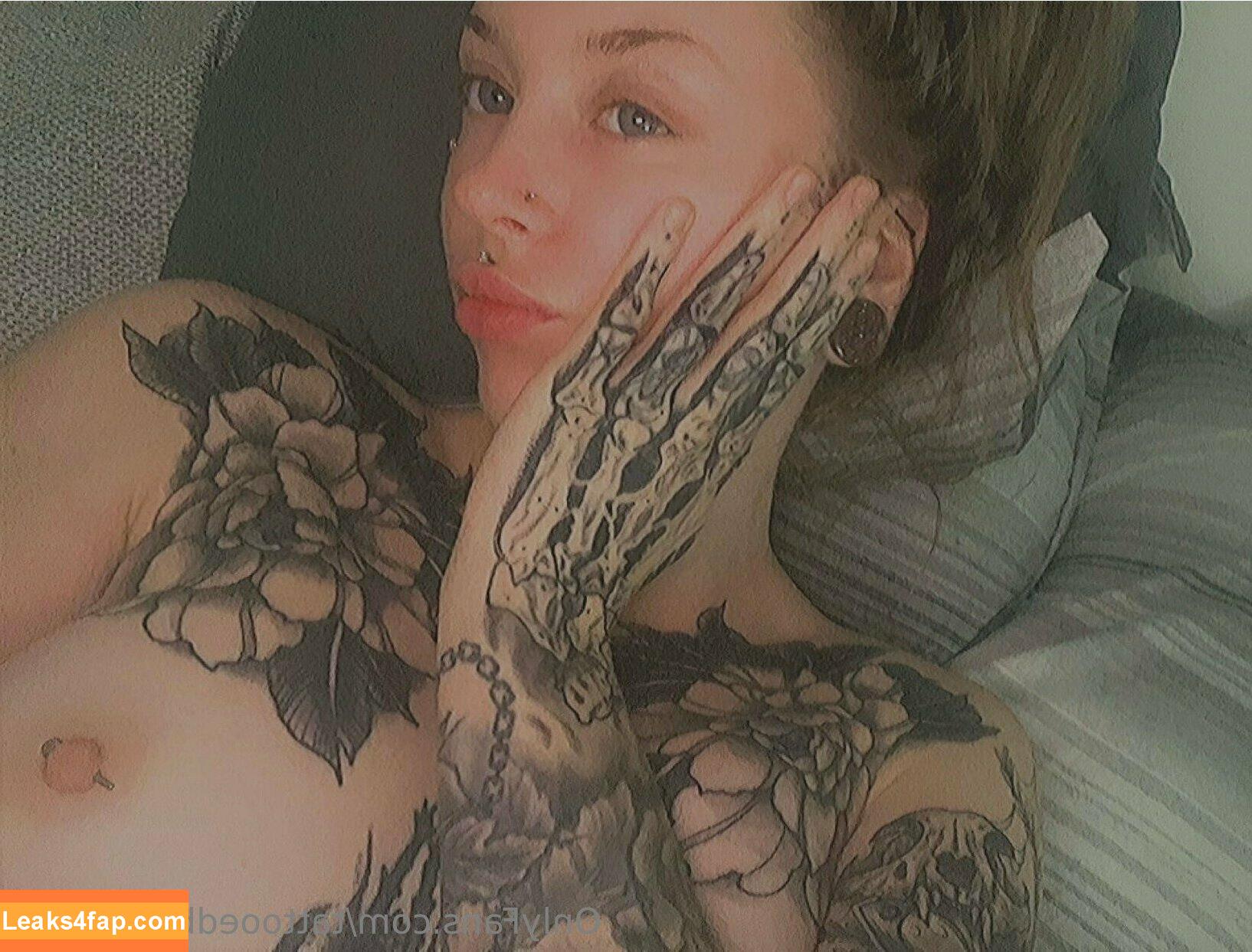 tattooedblonde777 /  leaked photo photo #0046