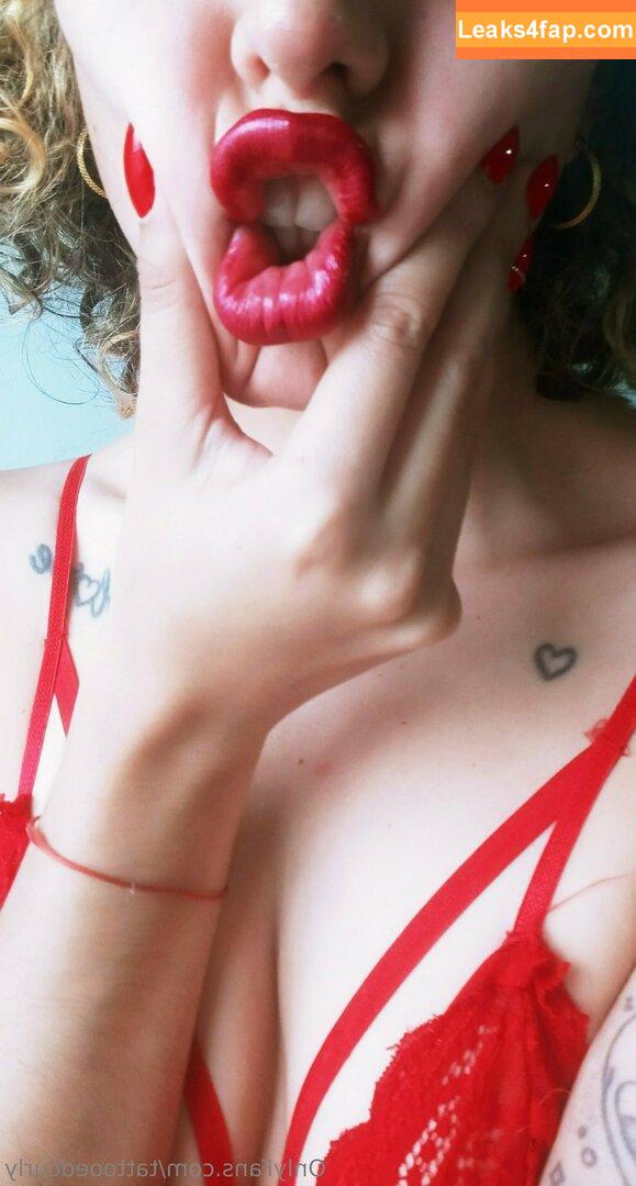 tattooedcurly / tattooedcurl leaked photo photo #0010