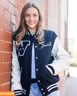 Tatum Tholen photo #0001