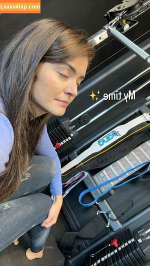 Tay Conti фото #0398