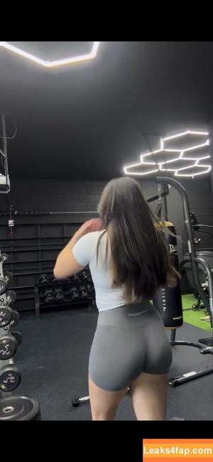 Tay Conti фото #0404