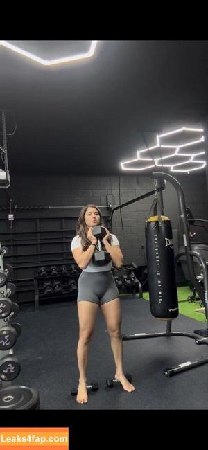 Tay Conti фото #0406