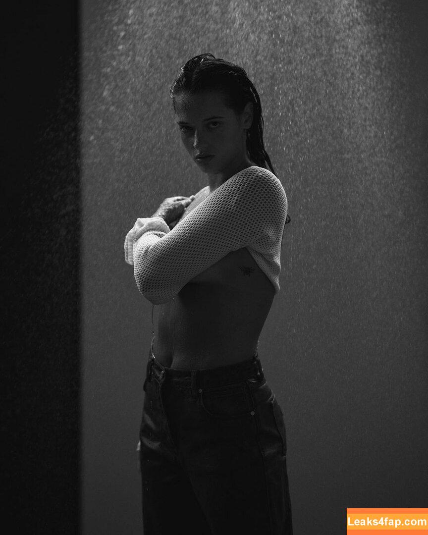 Taya Brooks / tatiibabe / tayabrooks leaked photo photo #0037