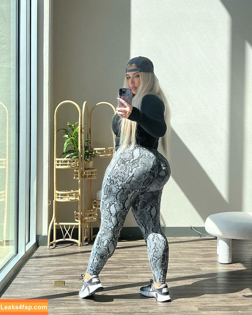 Taya Christian / Thedoctorbae leaked photo photo #0014