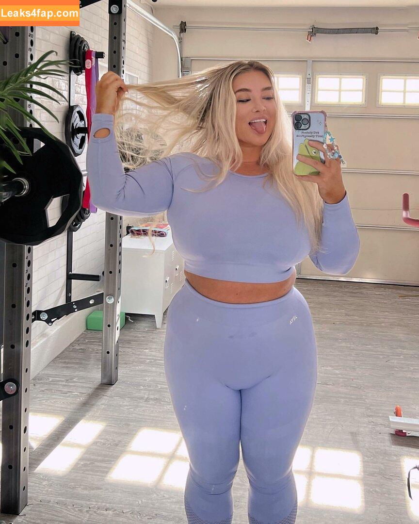 Taya Christian / Thedoctorbae leaked photo photo #0041