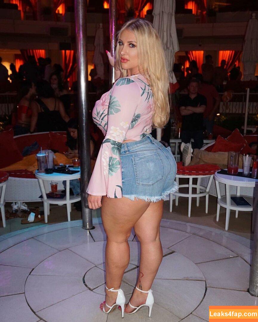 Taya Christian / Thedoctorbae leaked photo photo #0053