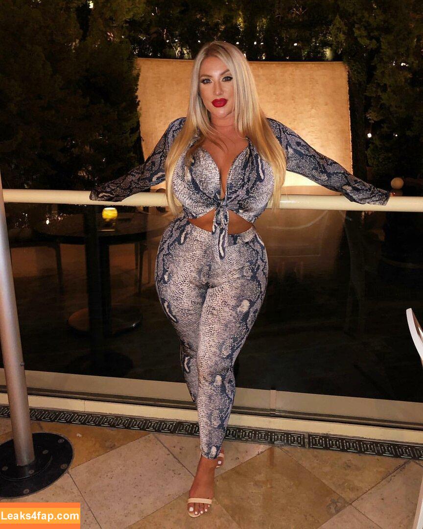 Taya Christian / Thedoctorbae leaked photo photo #0072